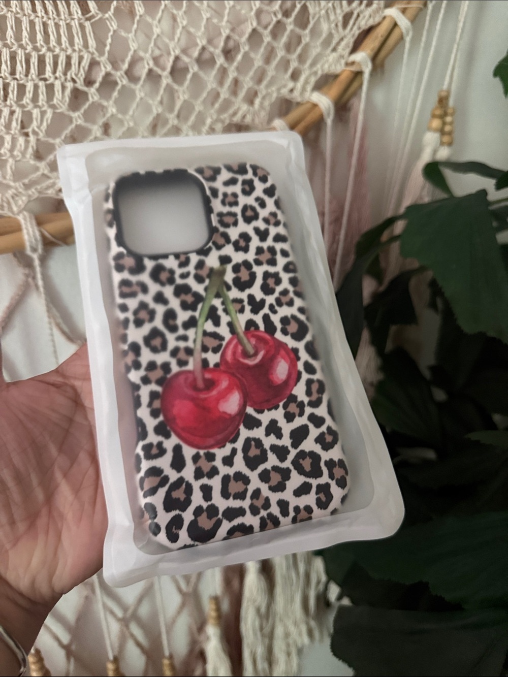 📱 BLUNT Mon Cheri Cherry Leopard Case - IPhone 16 Pro Max